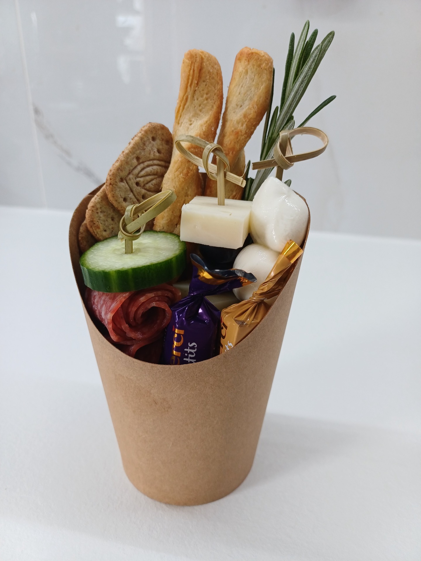 Grazing cup